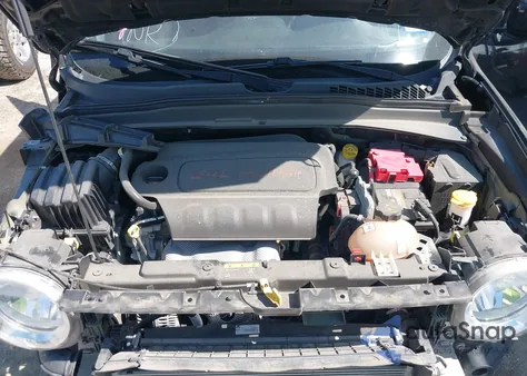 2019 Jeep Renegade Latitude Fwd z USA, uszkodzony, nr VIN ZACNJABB8KPK77433